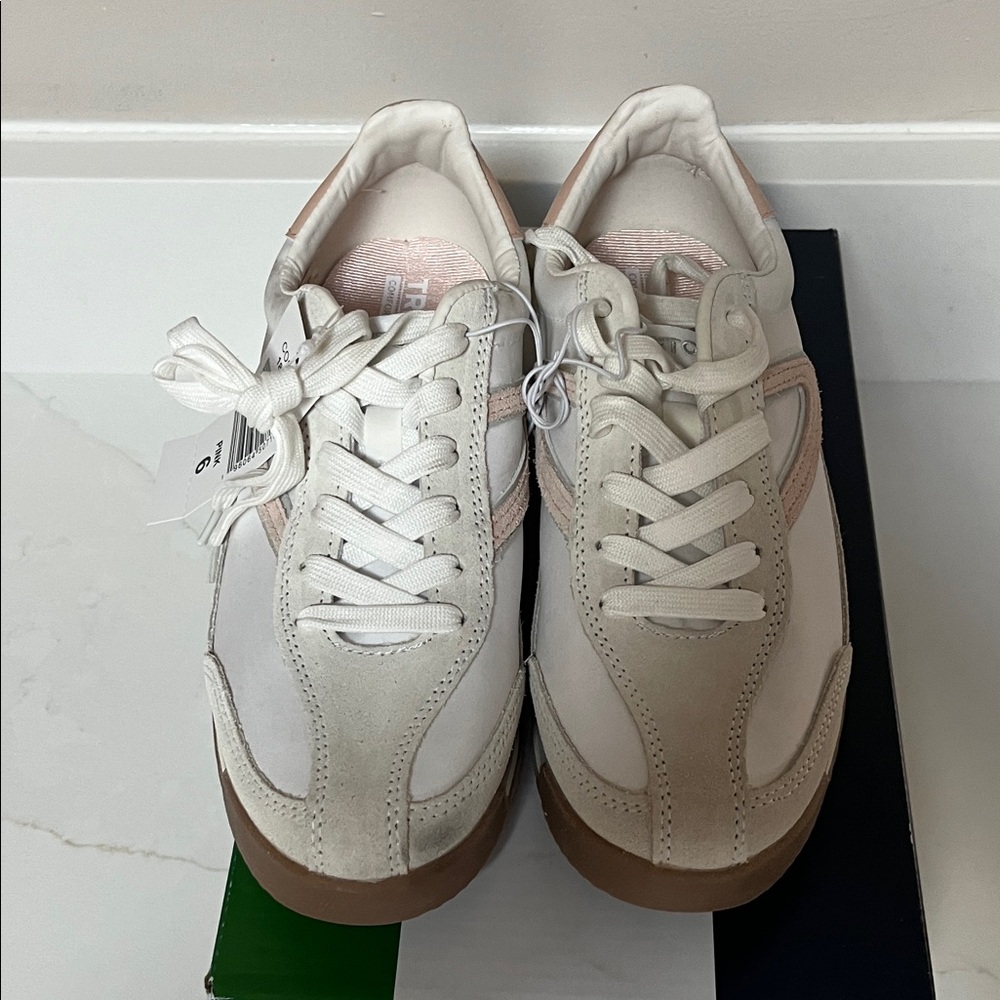 Tretorn White and Brown Casual Sneakers Size 6 NWT